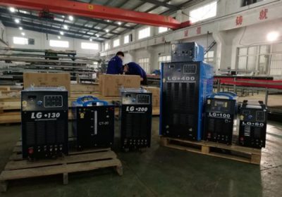 Depósito de agua suministro de fábrica profesional máquina de corte por plasma mesa de plasma cnc