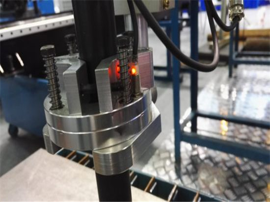 Máquina de corte CNC de plasma pequeña con controlador de presión ARC, cortador de plasma
