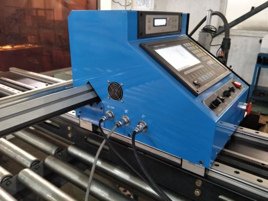 La máquina de corte por plasma CNC más grande de 1200 * 1200 mm y 3 ejes