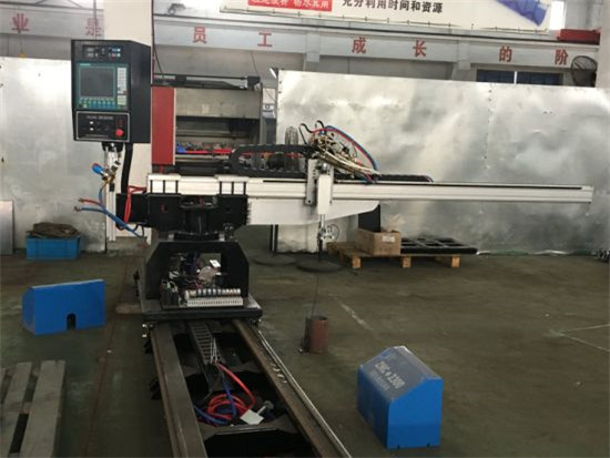 Precio barato chino de la cortadora del plasma del CNC del corte 30m m