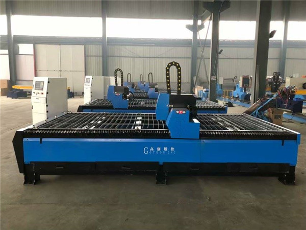 Máquina de corte numérica portátil CNC / máquina de corte por plasma de metal / equipo de procesamiento de metal de China con CE